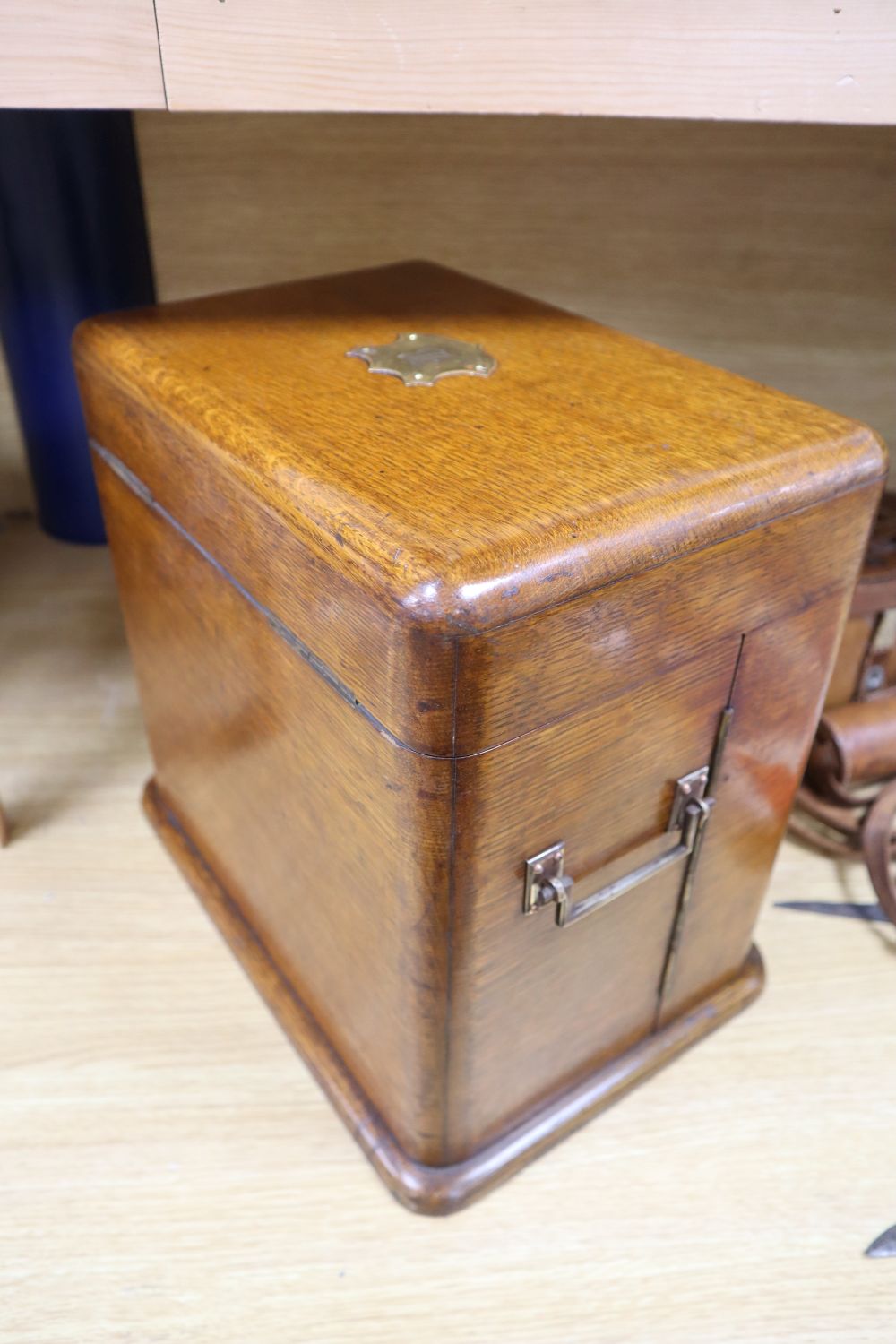 A Victorian oak-cased decanter / games box, height 33cm